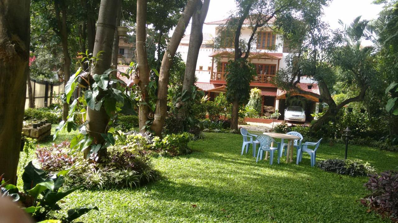 Villa Serena 벵갈루루 외부 사진